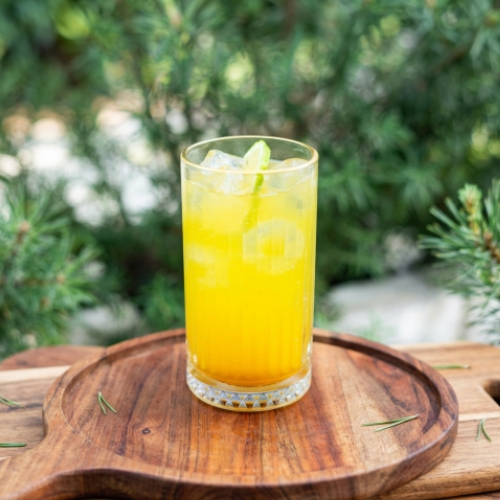 Mango Fizz au café ROZE